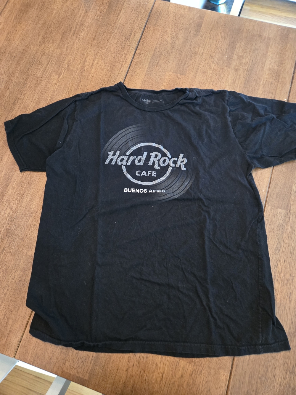 Hard Rock Cafe Buenos Aires Black Graphic Tee - Men